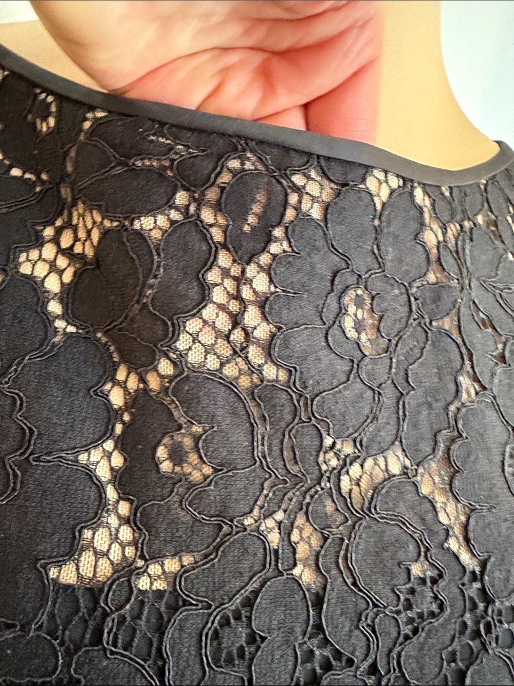 Lauren Ralph Lauren black mini dress with lace overlay 3/4 sleeves zip up back 6 - Picture 3 of 8